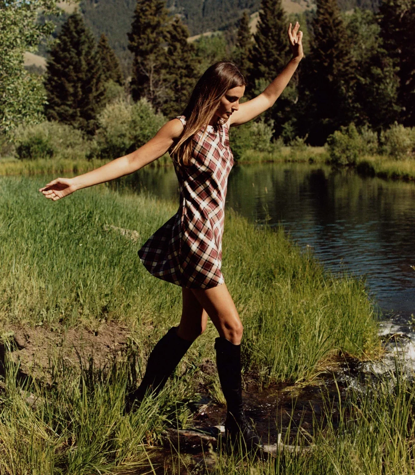 ALAMERE DRESS - Image 3