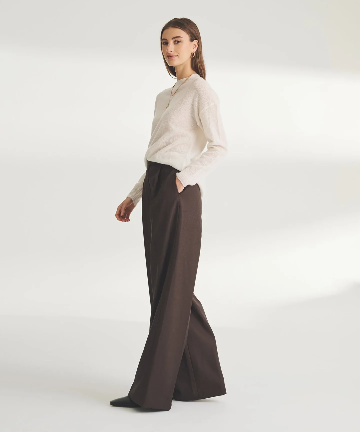 FEATHERWEIGHT CASHMERE CREWNECK - WHITE - Image 3